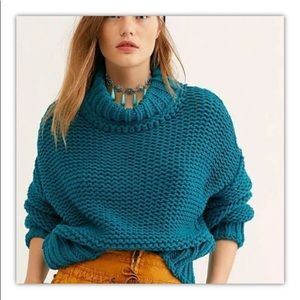 Free people blue chunky boxy Cowl Sweater large